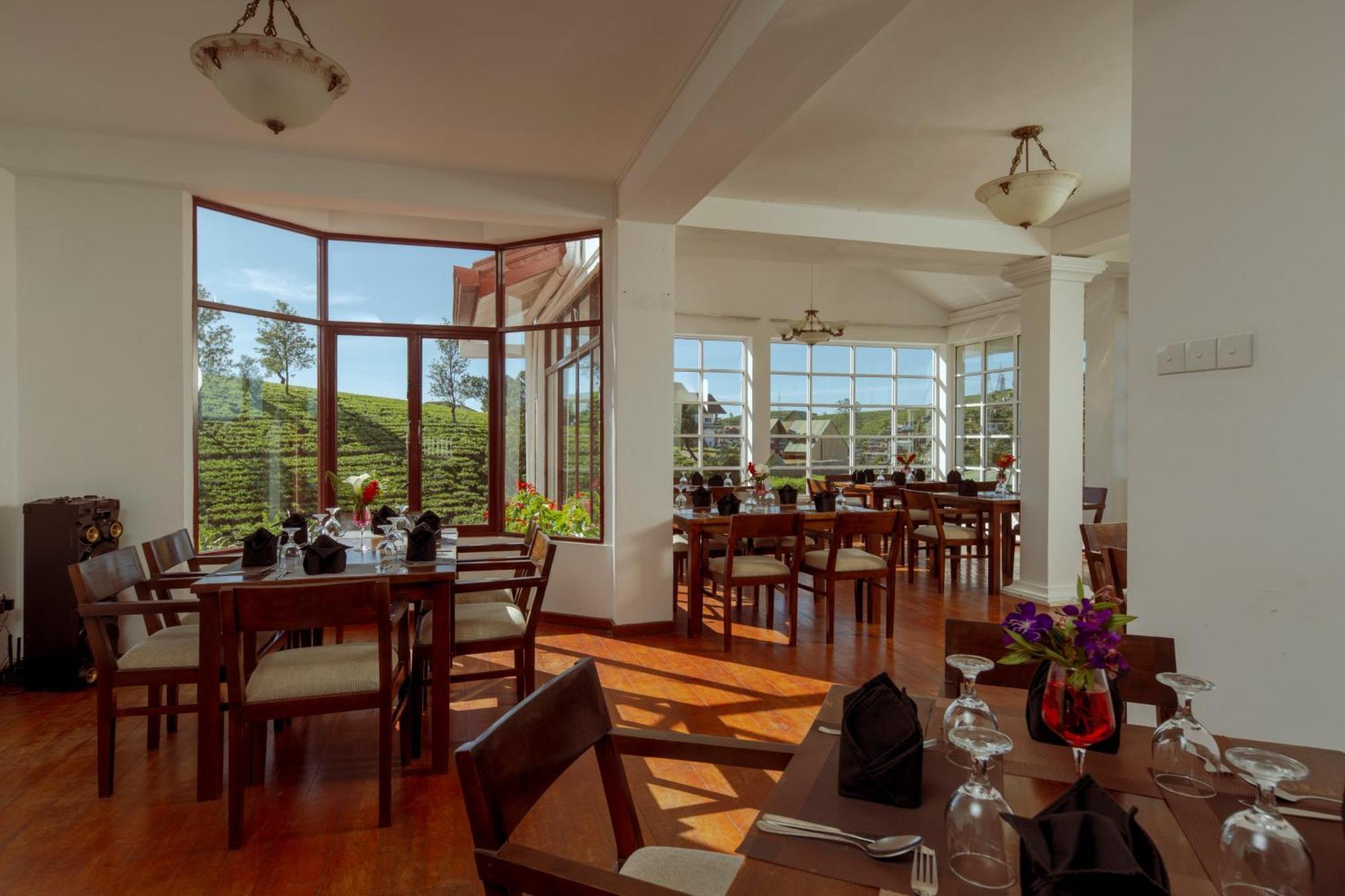 Palazzo Lake Gregory Nuwara Eliya Exterior foto